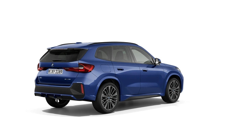 BMW X1 cena 232800 przebieg: 4000, rok produkcji 2023 z Mieroszów małe 7